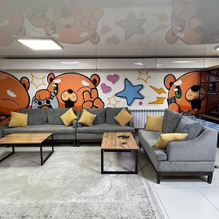 Место Встречи "Guest House Meeting Place" Bişkek Dış mekan fotoğraf