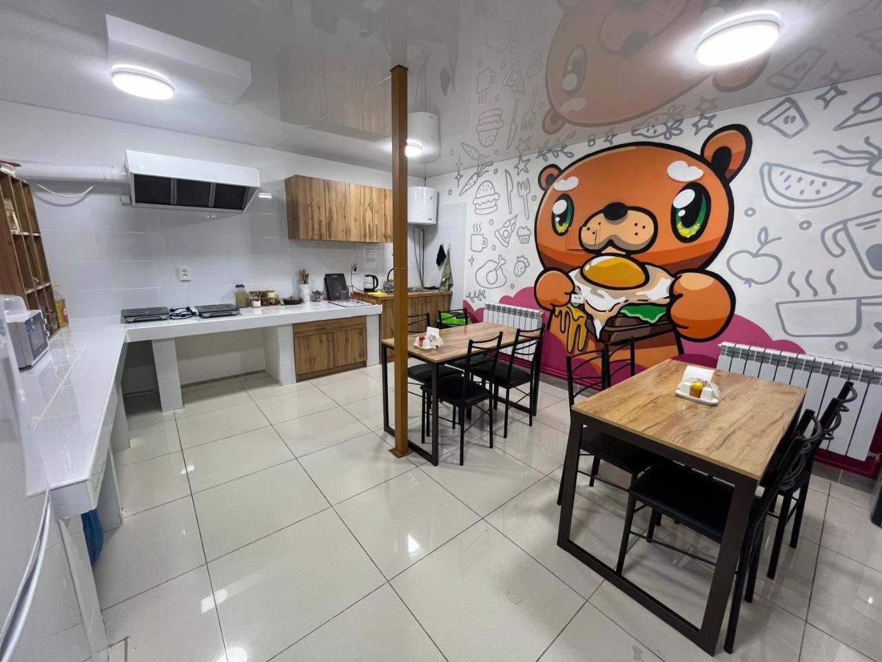 Место Встречи "Guest House Meeting Place" Bişkek Dış mekan fotoğraf